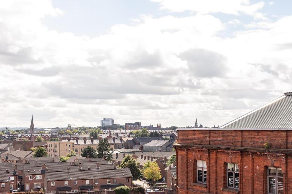 Modern Penthouse Apartment 2 Bed, 2 Bath Sleeps 6 City Centre Belfast Exterior foto